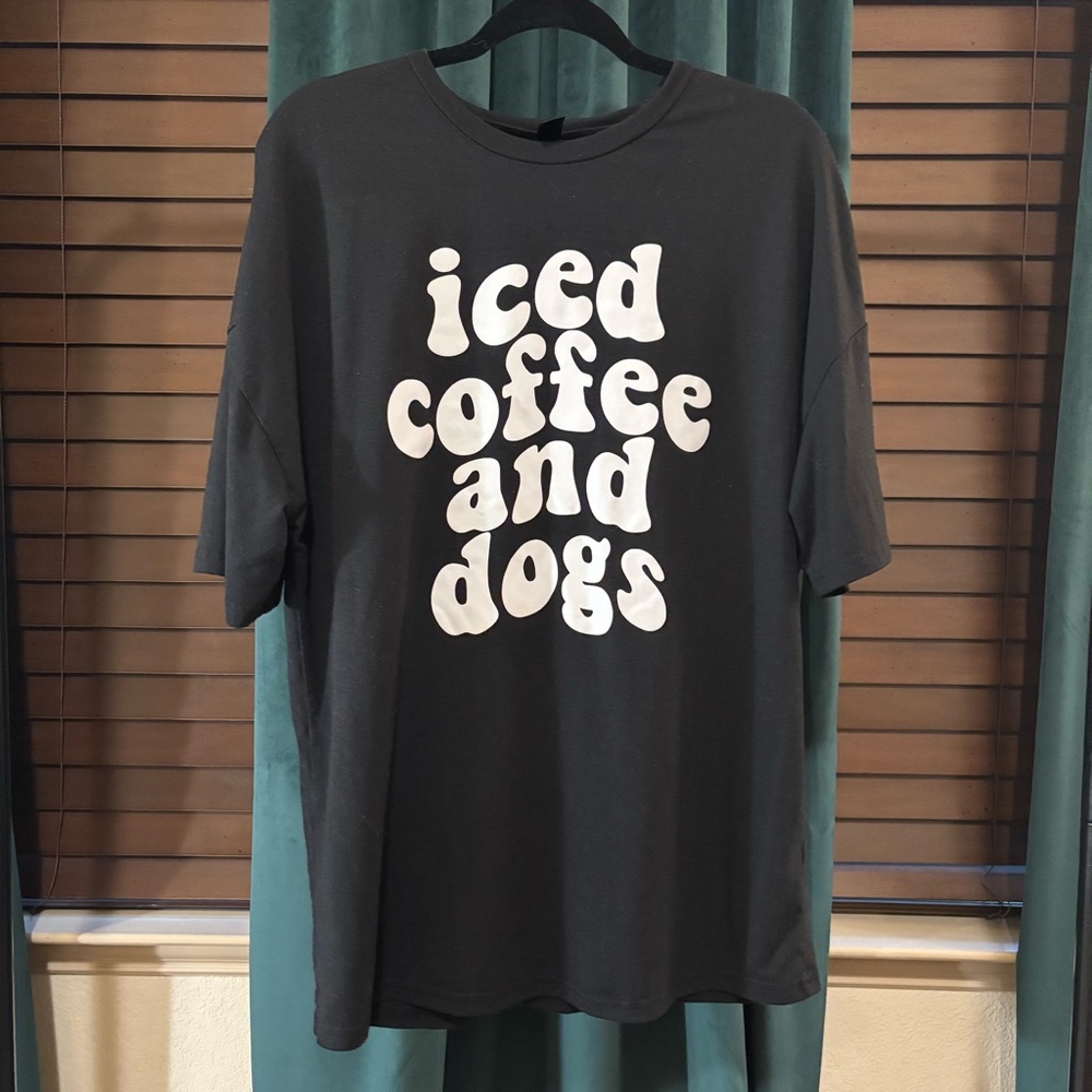 SHEIN Oversized Black and White Dog Graphic T-Shirt